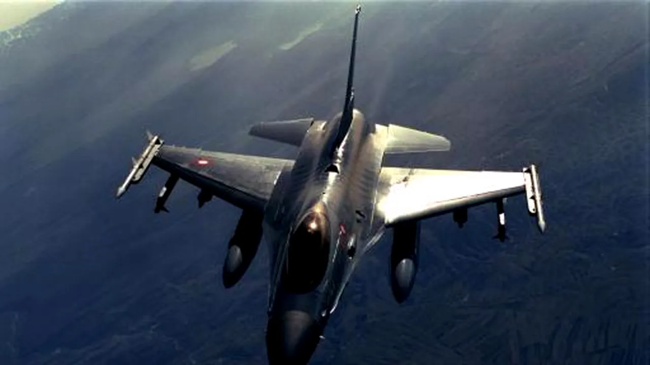 Turcia trimite avioane militare la frontiera cu Siria, după ce elicopterele siriene s-au apropiat de graniță