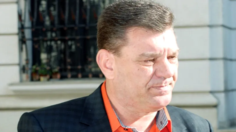 Șeful Sindicatului Național al Polițiștilor, Dumitru Coarnă, despre pistolul Carpați: Mai repede îl folosești pe post de piatră