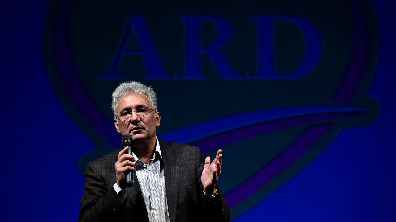 Videanu: USL a furat din buzunarul fiecărui român echivalentul a 225 de euro. Cum a calculat această sumă unul dintre liderii ARD