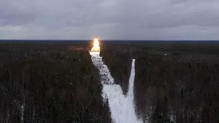 SUA vor începe să antreneze ucrainenii pe obuziere, în zilele următoare