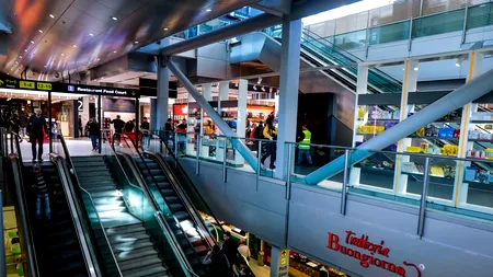 Cât a ajuns să coste o banală MERDENEA la Aeroportul Otopeni. La fel de scumpă ca o masă caldă la o cantină