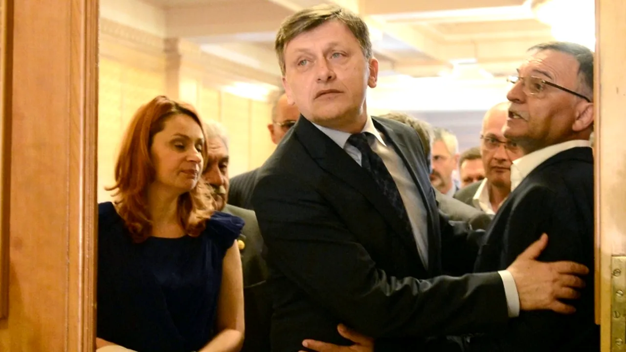 Ce a făcut Antonescu cu două zile înaintea alegerilor europarlamentare