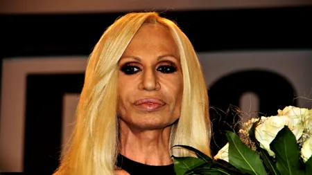 Donatella Versace, de nerecunoscut după noile operații estetice. Cum arată acum