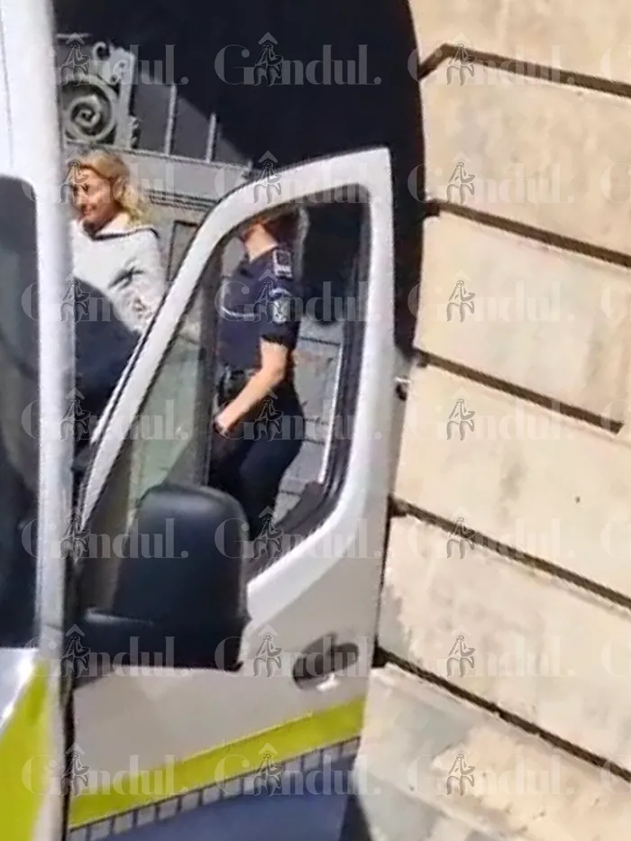 Mama lui Vlad Pascu contestă arestul preventiv / Sursa foto: Alexandra Pandrea (GÂNDUL)