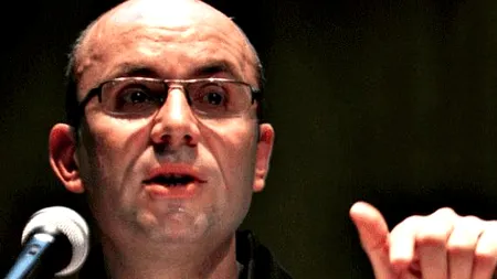 Cozmin Gușă, analiză-șoc despre jocul și mizele reale ale moțiunii de cenzură: ”Urmează 72 de ore de jocuri subterane intense, chiar cu accente disperate”