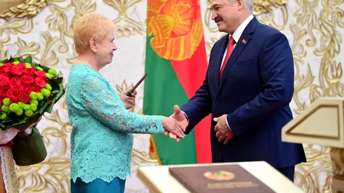 Aleksandr Lukașenko și-a preluat noul mandat de președinte al Belarusului