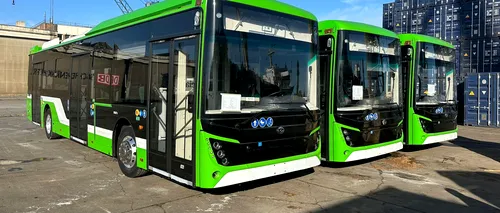 Stelian Bujduveanu (viceprimarul Capitalei): Primele 51 de autobuze electrice BMC au ajuns în Portul Constanța și urmează să plece spre București