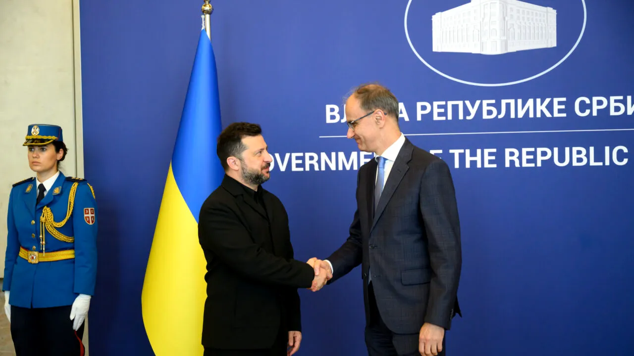 Zelenski și Vučić, față în față la Belgrad. Serbia își clarifică poziția față de războiul din Ucraina