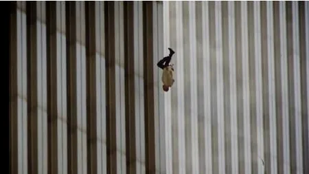 ZIUA CARE A SCHIMBAT LUMEA. O stație de metrou din New York, distrusă după atentatele din 11 septembrie 2001, a fost redeschisă după 17 ani. Trump va comemora evenimentele în Pennsylvania