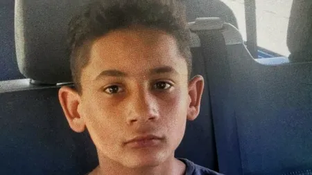 L-ați văzut? Copil de 12 ani, căutat de polițisti după ce a plecat dintr-un centru de plasament din Târgu-Mureș