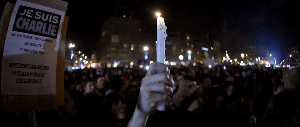 Franța iese iar în stradă pentru a-i plânge pe morții de la Charlie Hebdo. GALERIE FOTO