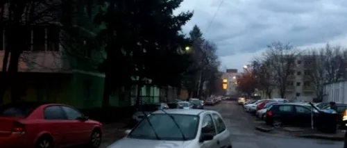 O șoferiță din Timișoara a parcat în mijlocul străzii și a blocat toate ambulanțele