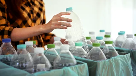 Rețeta „succesului”. Trei români din Strehaia ar fi obținut 200.000 de euro din „păcălirea” aparatelor SGR. Ce metodă au folosit