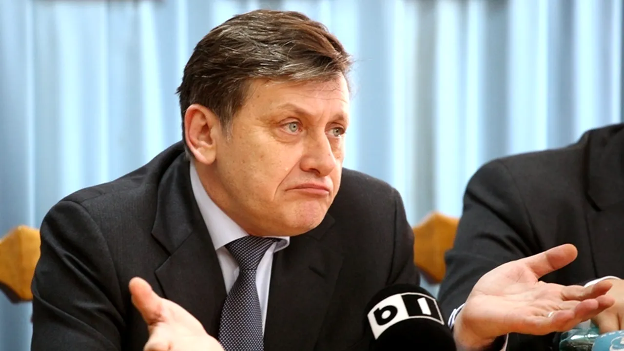 Antonescu: Dreapta nu înseamnă polaritatea PSD-Băsescu