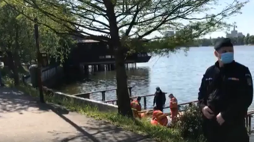 DECES. O femeie a fost găsită decedată, plutind pe lacul din Parcul Herăstrău