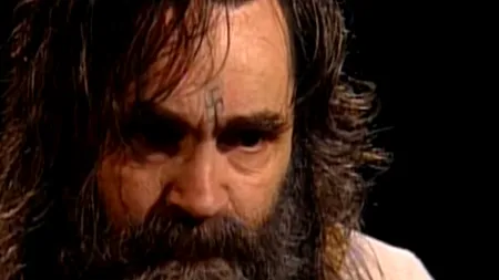 Fanul unui criminal a găsit o metodă dubioasă de a-l „celebra