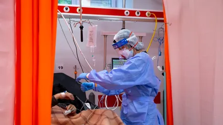 EXCLUSIV | Coșmarul bolnavilor non-COVID din România. O pacientă cu cancer, lăsată de ambulanță în fața blocului: „Vomitam pastilele. Mi-au spus că nu se poate pune o perfuzie”