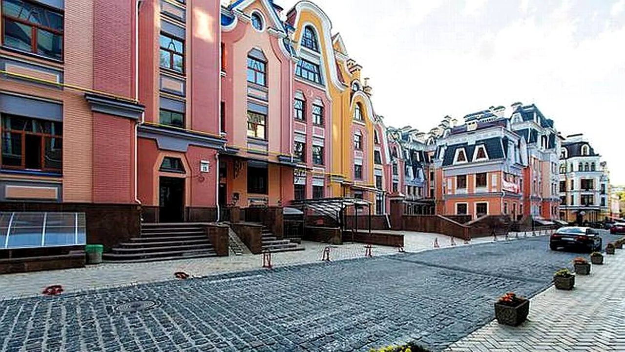 GALERIE FOTO. Cum arată „orașul-fantomă