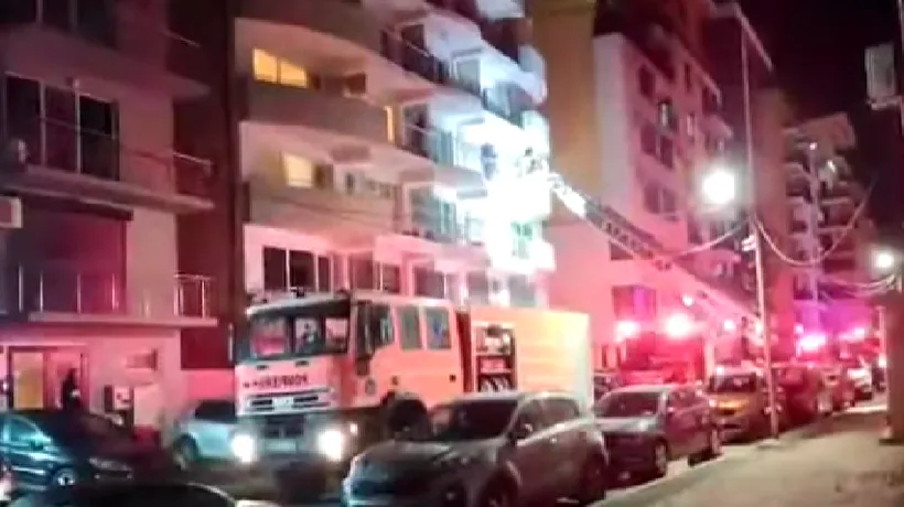 VIDEO | Alarmă de incendiu la un hotel din Mamaia! 27 de persoane au fost evacuate