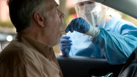 Franța și Germania vor testa pentru coronavirus cetățenii care sosesc din țări aflate pe „lista roșie”. Ce țări sunt vizate