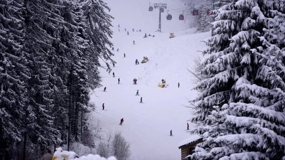 Când începe VACANȚA de iarnă. Elevii vor avea în total 19 zile libere