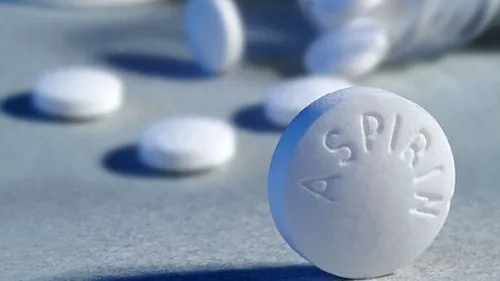 O organizație americană recomandă administrarea aspirinei în doze mici, în intervalul 50-59 de ani. Ce efecte ar avea un astfel de tratament