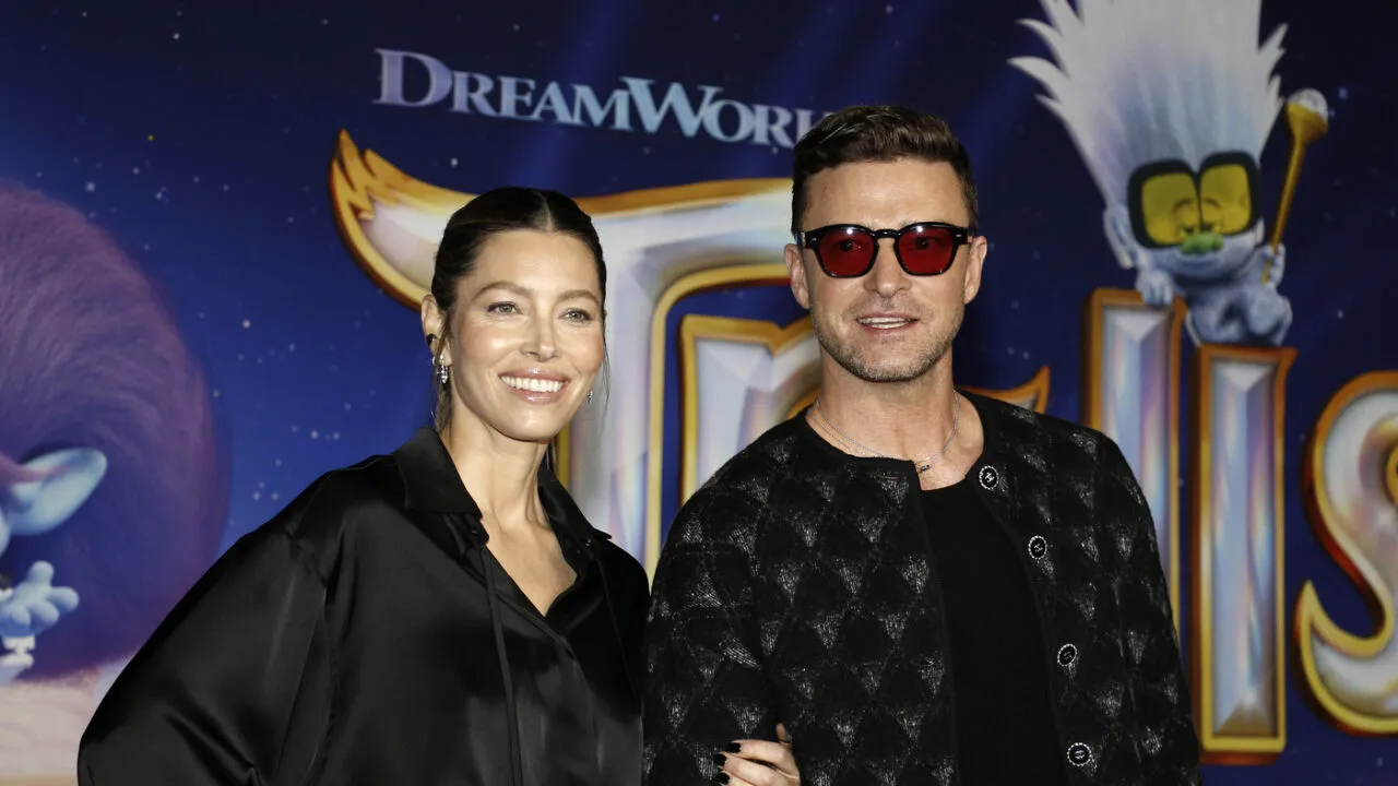 Cerințele lui Justin Timberlake în timpul cazării la Cluj, pentru concertul de la Electric Castle. Artistul vine cu soția sa, Jessica Biel