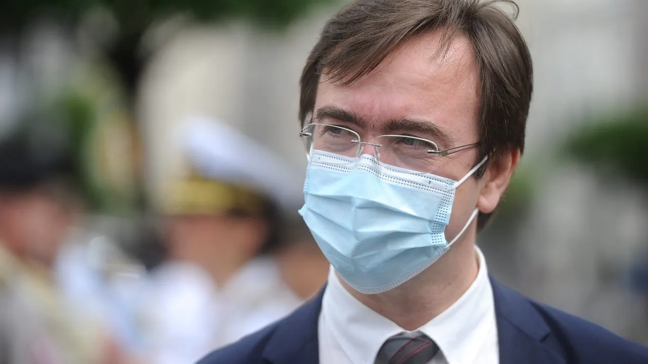 Alin Stoica: ”Au început controalele în școli. Au fost descoperite unele deficiențe”