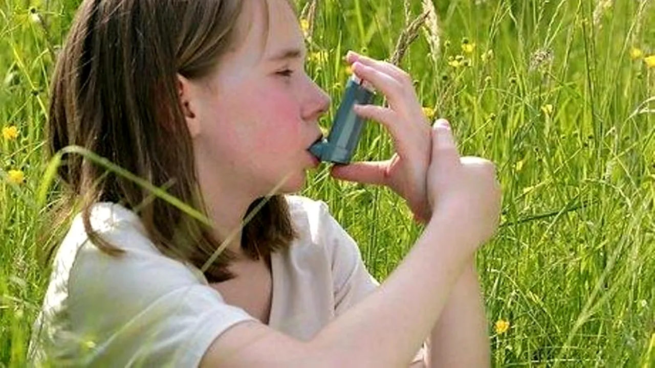 STUDIU. Steroizii din tratamentele împotriva astmului pot afecta creșterea copiilor