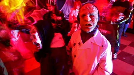 21 DECEMBRIE 2012. Petreceri tematice în Capitală de 