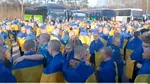 Schimb istoric de PRIZONIERI Rusia-Ucraina în ajunul Paștelui. Sute de combatanți ai Kievului s-au întors acasă