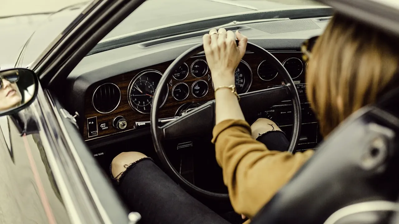 Mașina ei ar fi trebuit să ajungă la atelierul de reparații, dar apoi a văzut-o pe autostradă. Ce a făcut femeia pentru a o recupera pe „Big Bertha