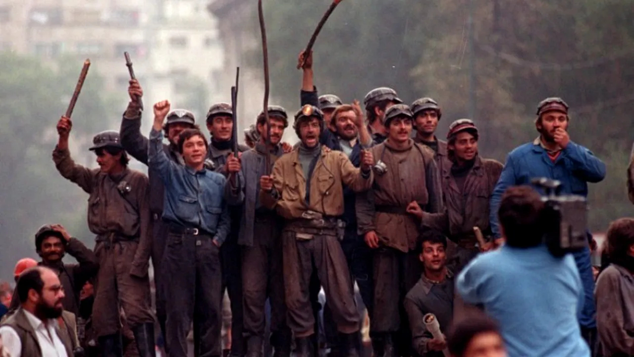 Azi, ca atunci: MAI BINE GOLAN! 24 de ani de la Mineriada din 13 - 15 iunie 1990