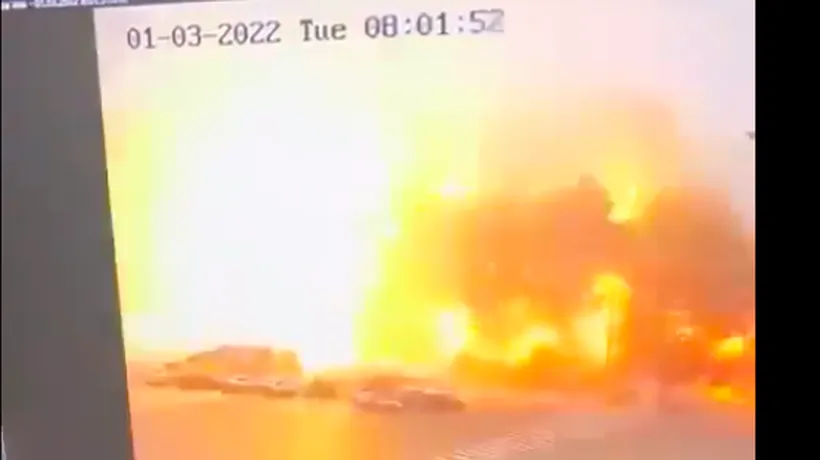 VIDEO | Momentul în care o rachetă distruge clădirea Consiliului Local din Harkov
