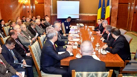 Guvernul lucrează la un proiect de lege pentru reintroducerea pensiilor militare de stat. Ponta: „Trimitem în Parlament, nu prin ordonanță de urgență