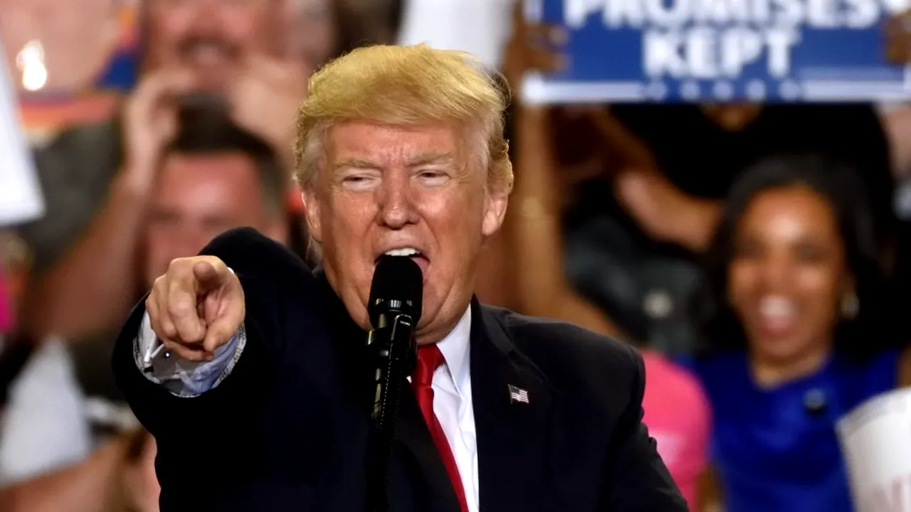 TENSIUNI. Surse: Donald Trump, reacție nervoasă la adresa consilierilor săi după ce a scăzut în sondaje
