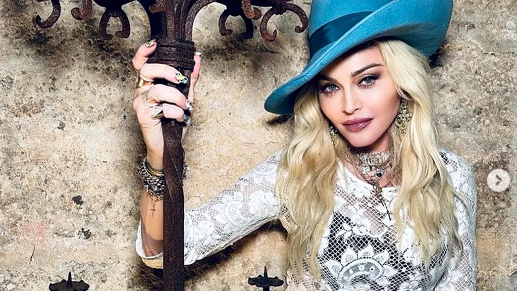 Madonna, criticată după ce s-a lăudat că echipa ei a lucrat fără să fie plătită, „în numele artei”