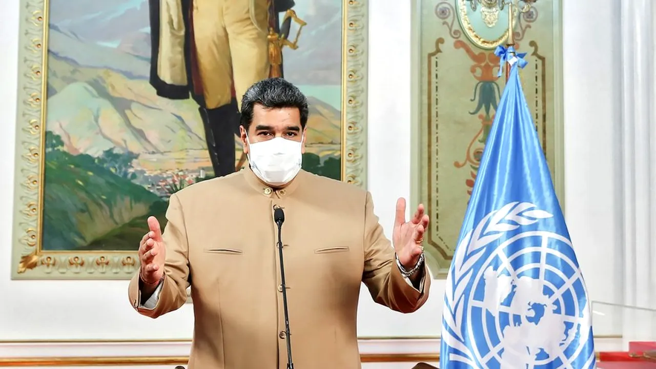 Nicolas Maduro anunță înființarea unui comando special pentru contracararea unor eventuale operațiuni americane