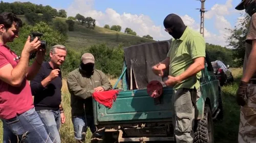 Poliția Română, despre „traficanții de arme de la Sky News: „Sunt arme de vânătoare deținute legal