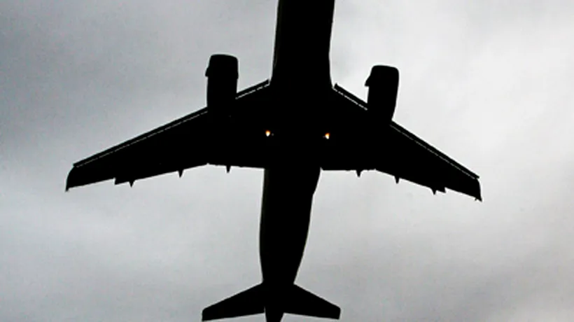 Surse: avionul din Malaysia ar fi deviat deliberat sute de mile de la curs