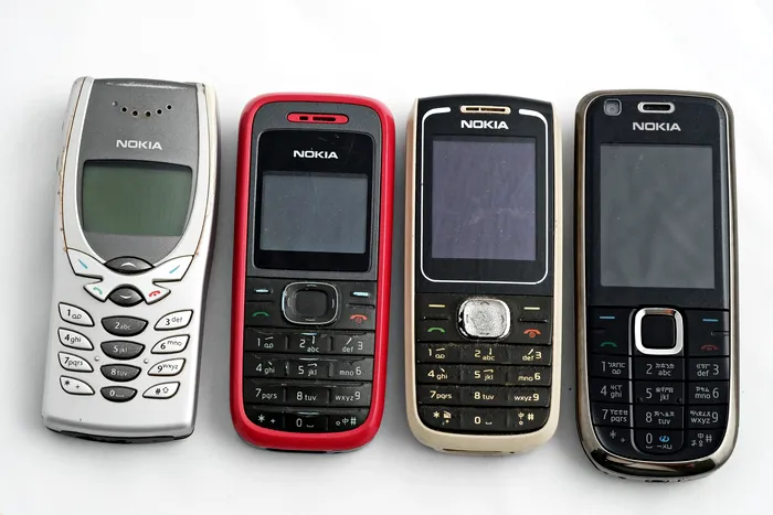 Comoara de acasă de care nu știai. Cinci moduri de a reutiliza un telefon vechi