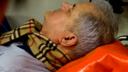 Adrian Năstase nu merge încă în arest. Problema, pasată de la Spitalul Floreasca la IML 