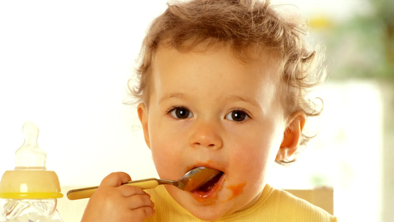 SĂNĂTOASĂ, SĂȚIOASĂ și DELICIOASĂ. Cum să prepari SUPA de CARTOFI cu CURCAN