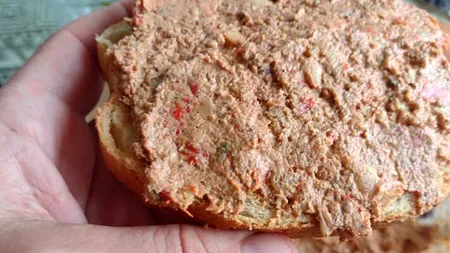 Otrava din mâncarea de post! Tu știi ce conțin pateurile vegetale?