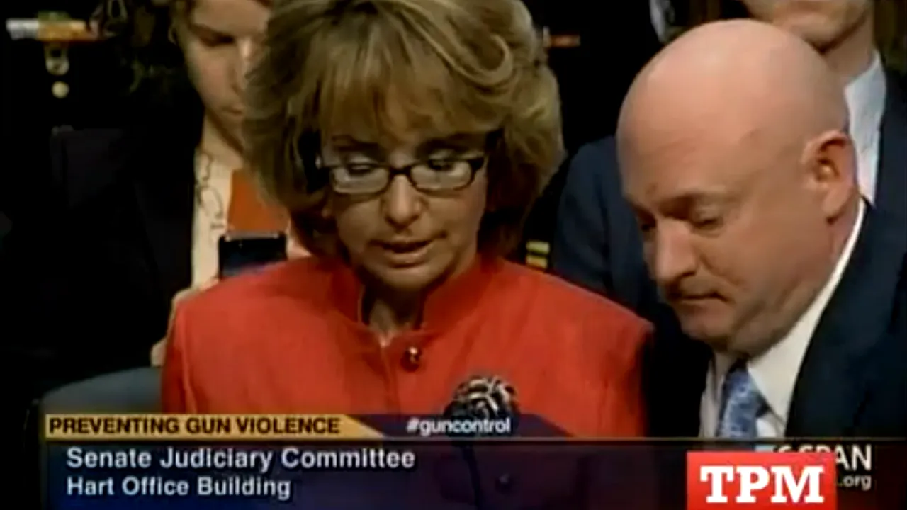 Democrata Gabrielle Giffords, împușcată în cap în 2011, și-a mustrat colegii în Congres pentru lipsa de acțiune privind armele de foc - VIDEO
