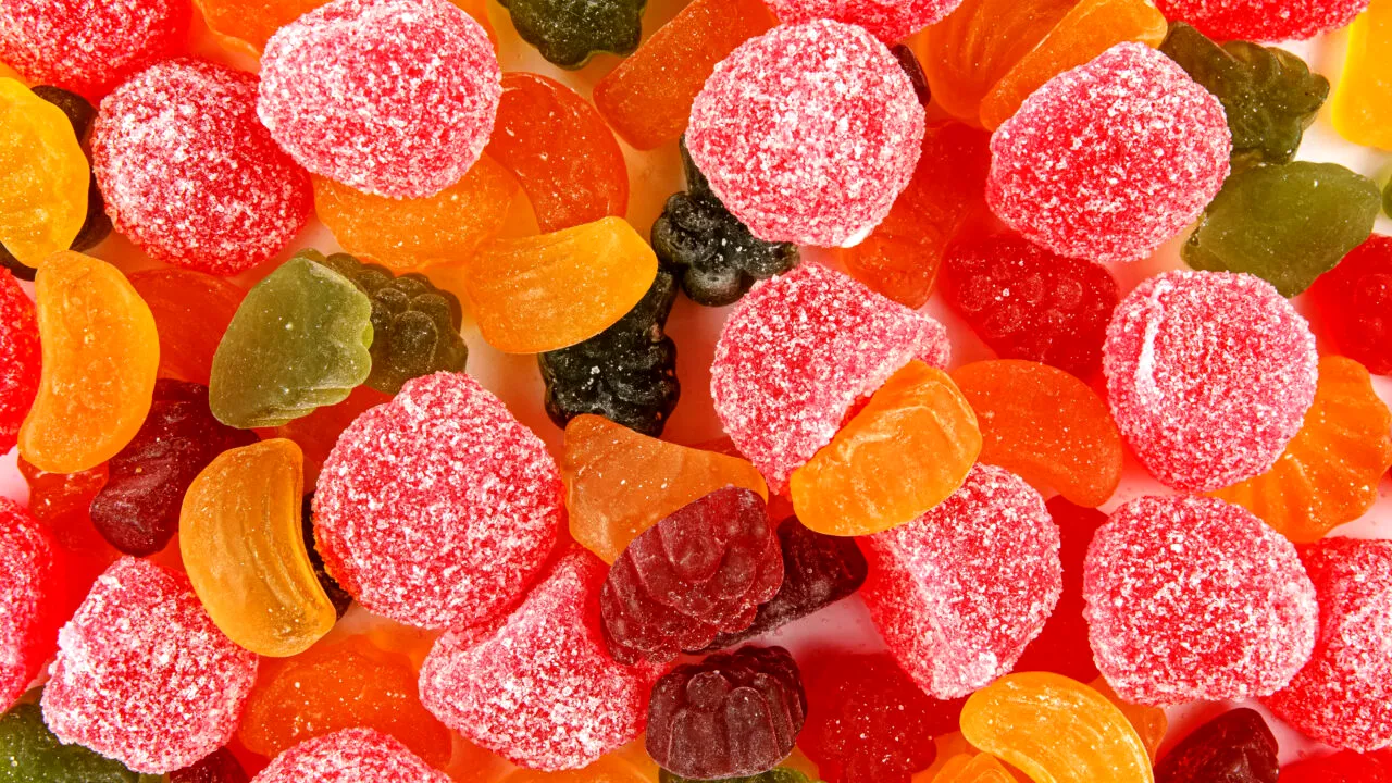 O elevă de 14 ani din Cluj s-a înecat cu un jeleu. Fetița a fost resuscitată și a ajuns la spital