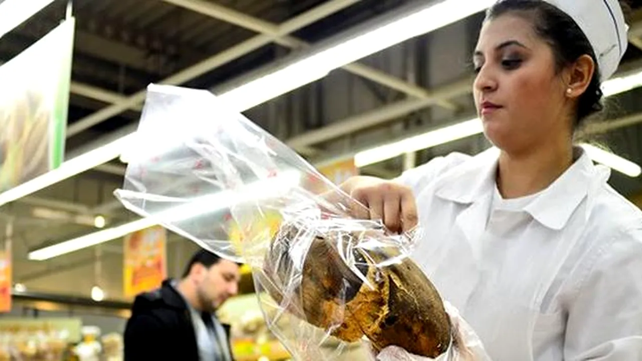 Românii dau mai mult de un sfert din cheltuielile consumului casnic pe alimente / Mâncarea aruncată într-un an în România ar putea hrăni timp de 20 de ani populația unui oraș mare din țară / Cum poți reduce risipa