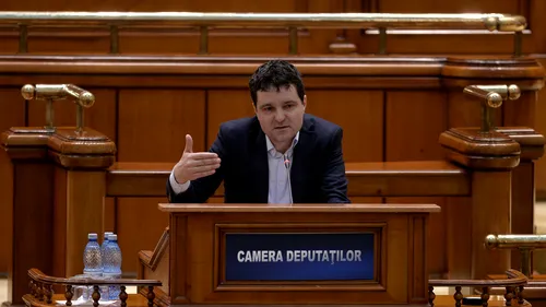 Nicușor Dan, despre numirea lui Mădălin Voicu la Cultură: PSD îl recompensează pentru proiectele depuse în favoarea politicienilor penali
