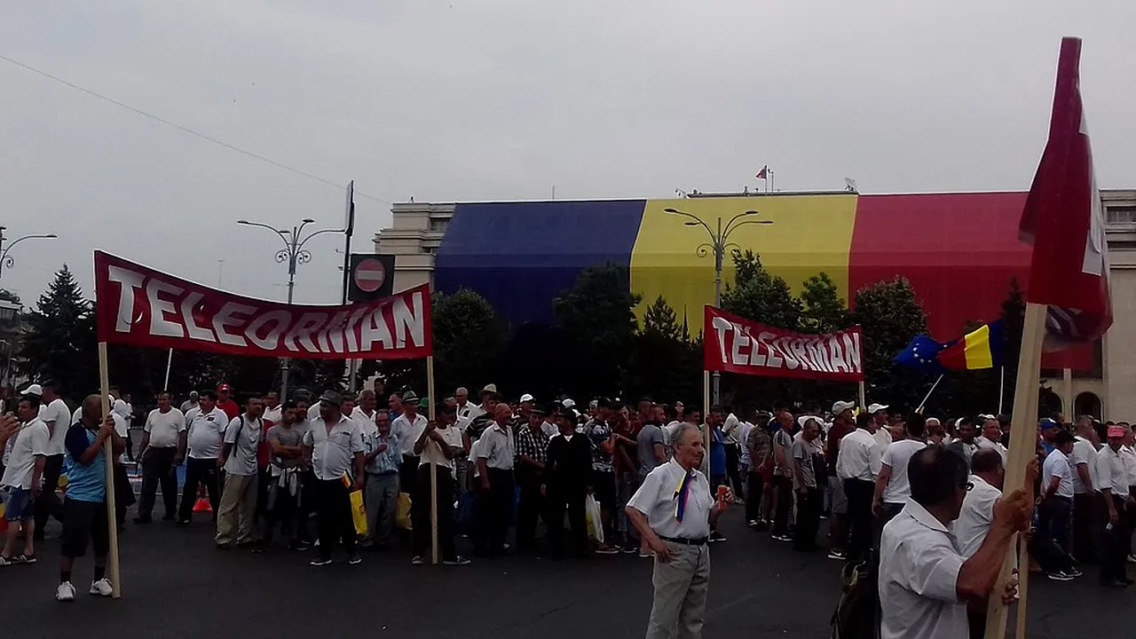 Sindicaliștii din poliție, administrație publică, asistență socială, penitenciare și sport ies în stradă! Miting în fața Ministerului Muncii