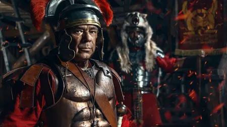 ROMA ANTICĂ: Noi descoperiri despre armata romană. Un coif ruginit a fost restaurat în proporție de 80%